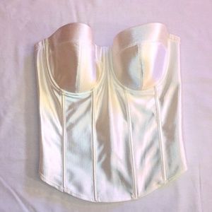 Fine Lines Ivory Corset - 36DD/36E